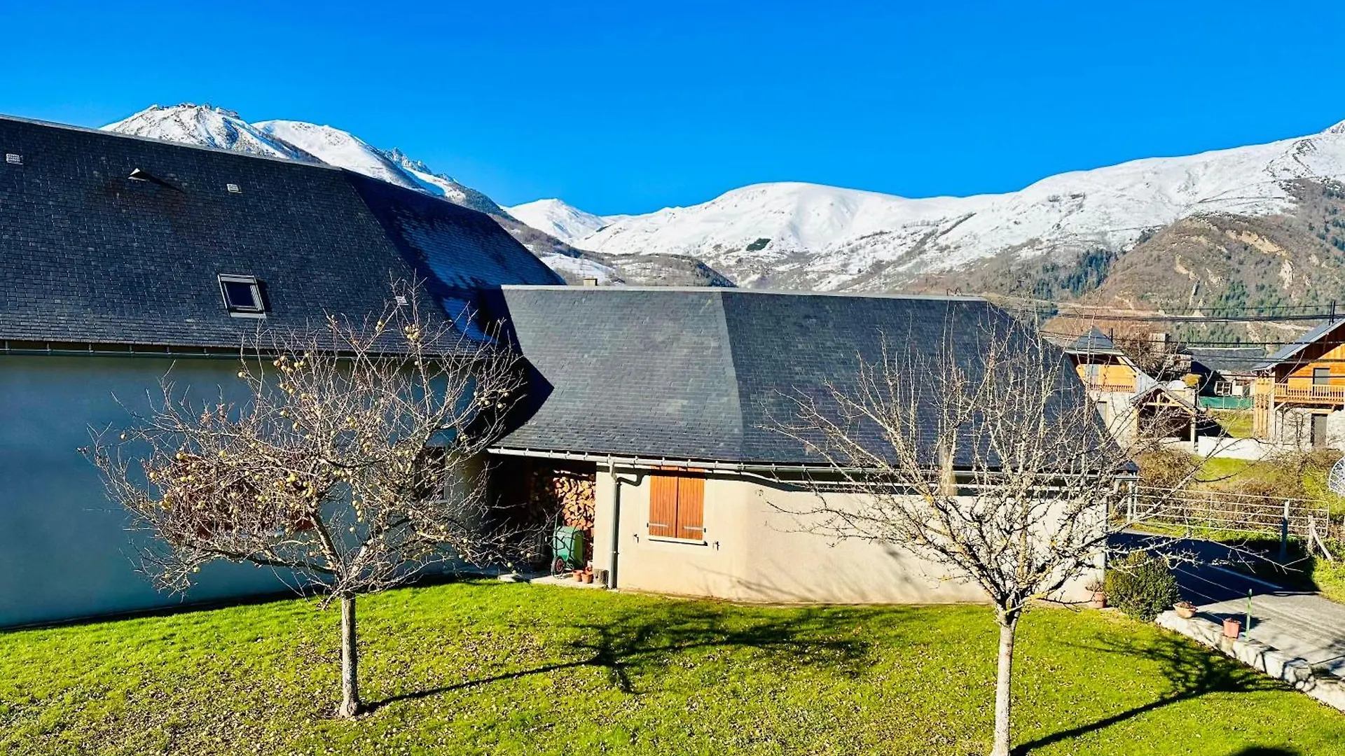 La Cabane De Louise Sailhan フランス